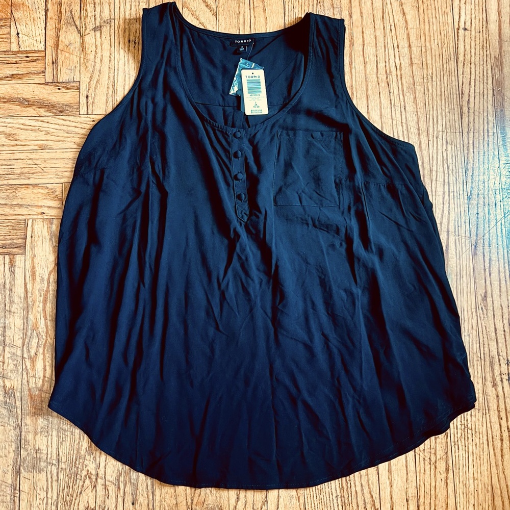 Torrid black Harper tank